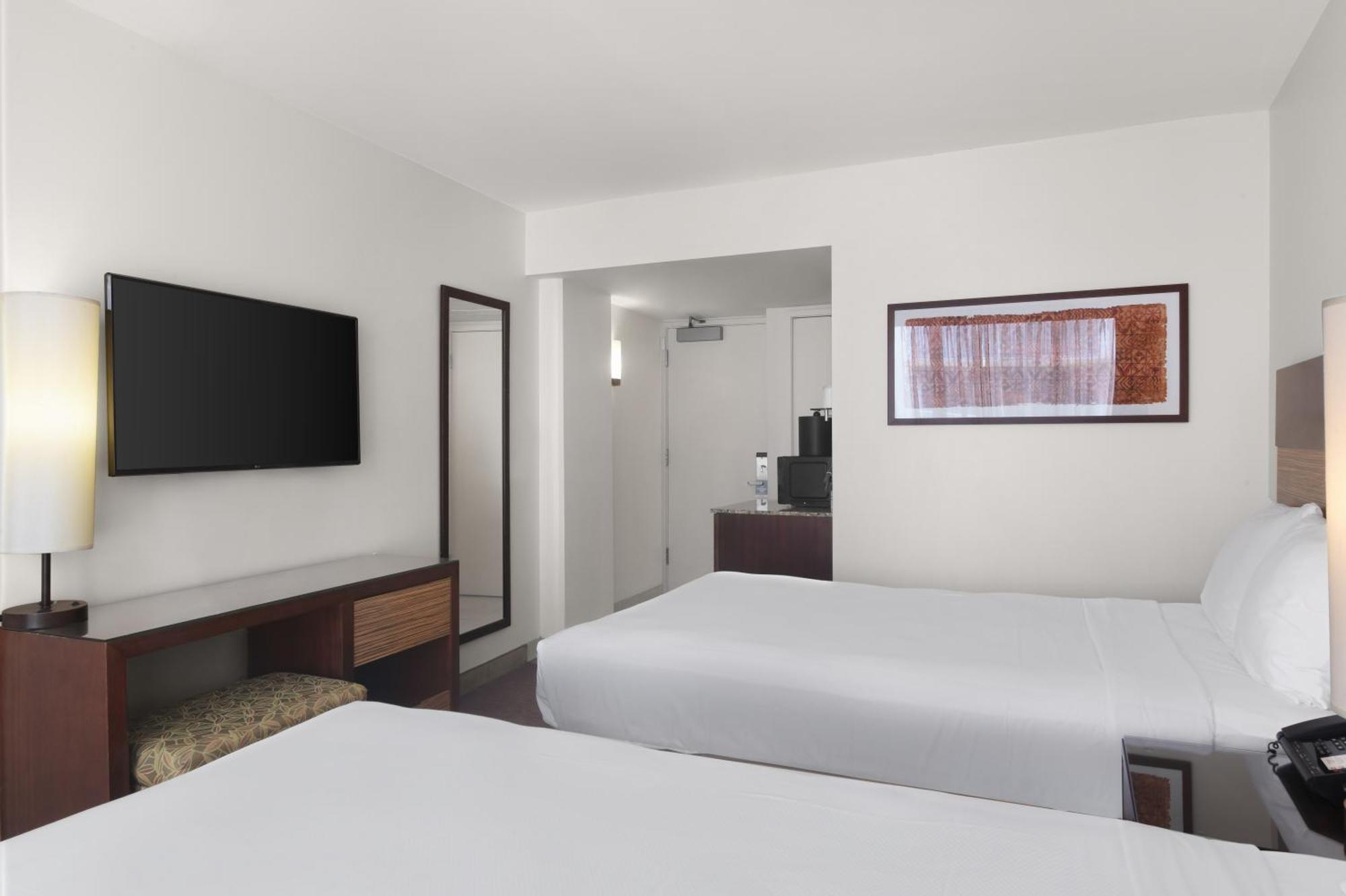 Park Shore Waikiki Hotel Honolulu Exterior photo