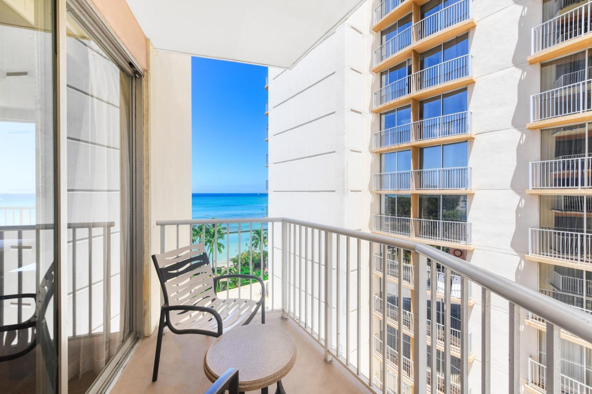 Park Shore Waikiki Hotel Honolulu Exterior photo